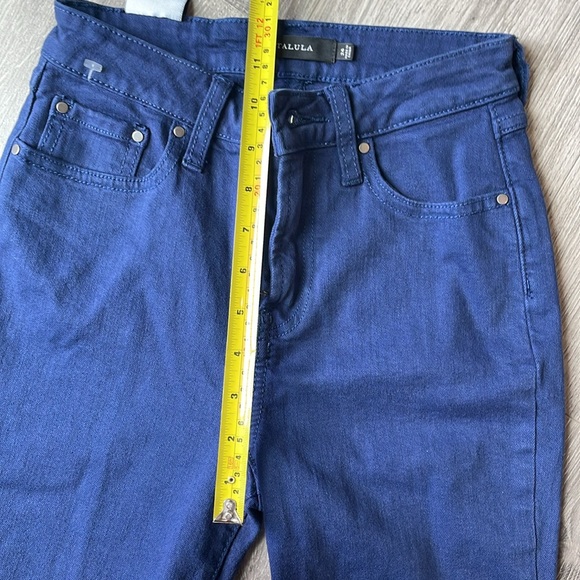 ARITZIA Talula Like New Blue High Rise with kick flare . - Picture 7 of 10